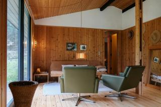 Pine House In 70S Style Among Tall Trees - Saltum - 8