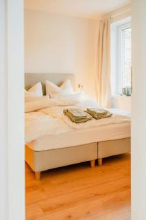 Modern Holiday Home With Charm And Swimming Pond - Wiefelstede - 8
