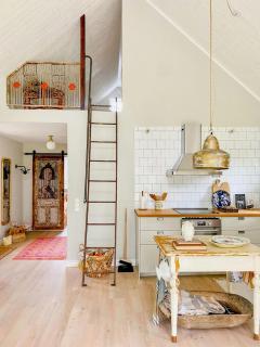 Summer Cabin Modern Elegance Meets Rural Charm - Ästad - 2