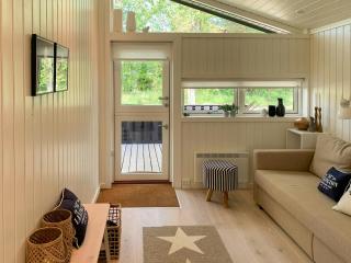Relax In This Bright Holiday Home On Læsø - Læsø - 6