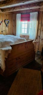 Cozy Cabin With A Beautiful View - - 2