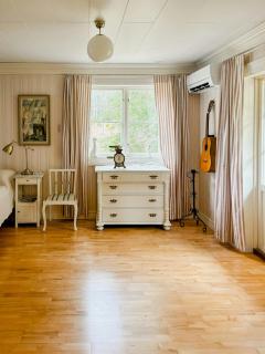 Lake View Holiday Home With Natural Charm - Storfors - 8