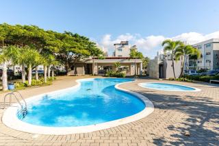 Chic Urban Retreat with Pool, Gym, & Free Parking - Santiago de los Caballeros - 3