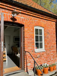 Picturesque Dock House In Klagstorp Near The Beach - Klagstorp - 9