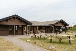 A Small Wooden Hut In A Large Community - Ulfborg - 9