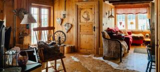 Cozy Cabin With A Beautiful View - 9