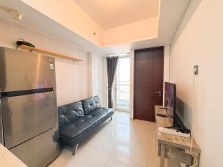 Good Location and Serene 2BR at Linden Apartment By Travelio - 2