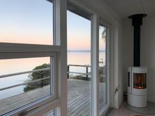 Secluded House With View Over Kertinge Nor - Munkebo - 7