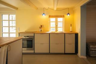 Historic Fisherman's Gem With Twist In Klitmøller - 9