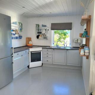 Seaside Cabin With Terrace And Jetty In Søgne - Søgne - 8