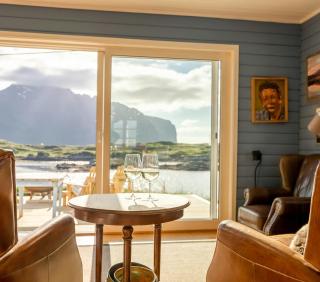 Soulful And Unique Villa By Shore In Lofoten - Bøstad - 3