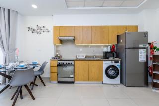 Burj Khalifa View - 1BR in Bellevue Tower 2, Downtown - Allsopp & Allsopp - 1