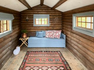 Family-Friendly Cabin By The Lake At Finnskogen - - 8