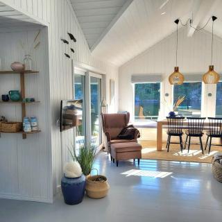 Seaside Cabin With Terrace And Jetty In Søgne - Søgne - 6