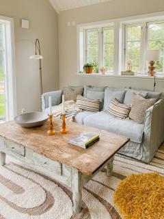 Summer Cabin Modern Elegance Meets Rural Charm - Ästad - 0