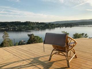 Cabin With Unique Panoramic Views Close To The Sea - - 1