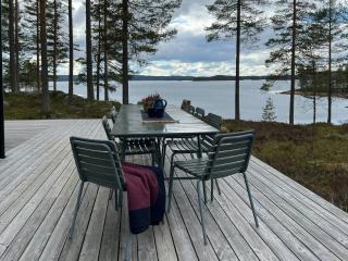 Family-Friendly Cabin By The Lake At Finnskogen - - 5