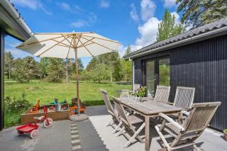 Family-Friendly Home Near Beach And Nature - Højby - 7