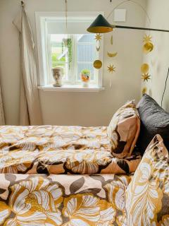 Summer Cabin Modern Elegance Meets Rural Charm - Ästad - 5