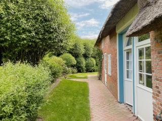 Captain's House With Modern Details On Sylt Island - 8