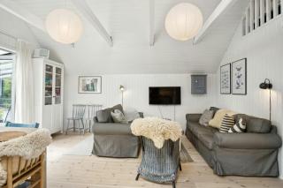 Cozy Summer House Close To The Beach - Sjølund - 5