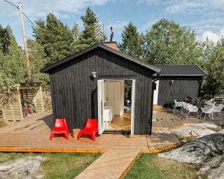 Lakeside Archipelago House With Pool On Vindö - 1