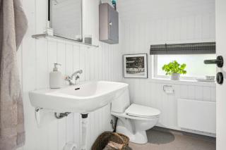 Cozy Summer House Close To The Beach - Sjølund - 4