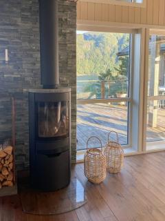 Family Cabin With View Over Fjord, Mountain, Wood - Erfjord - 4