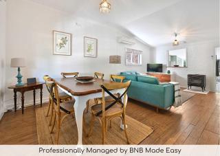 Autumn Leaf Cottage - Close to CBD, Heritage Charm - Orange - 0