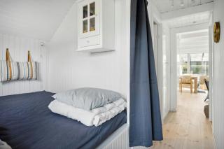 Cozy Summer House Close To The Beach - Sjølund - 1