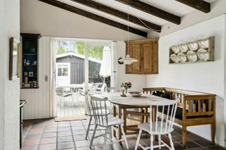 Architect-Designed Summerhouse Close To Korevlerne - Højby - 7