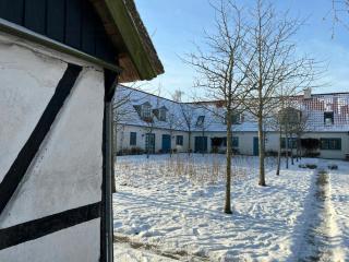 Historic Farm Atmosphere In Tisvildeleje - Tisvilde - 4