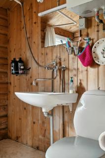 Rustic Cosiness In Norwegian Log Cabin With View - Knebel - 5