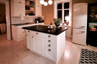 Charming Lakeside Cabin In The Heart Of Sweden - Torpshammar - 3