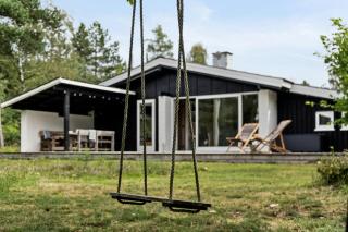 Architect-Designed Summerhouse Close To Korevlerne - Højby - 3