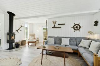 Classic Seaside Hotel Feel In Ringkøbing Fjord - 4