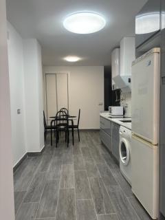 Apartamento 6 a 3 min caminando de la Estación de Bus y Tren María Zambrano 6 - Málaga - 3