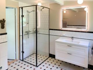 Home Near Forest With Countryside Feel - 1