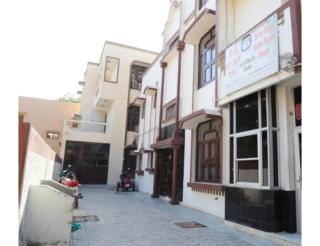 Shri Shri Radha Shyam palace, Vrindavan - Vrindāvan - 4