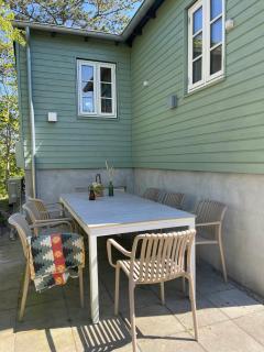 Charming Two-Story Summer House Near Grenå Beach - Grenå - 1