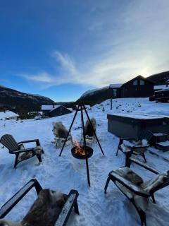 Spacious Log Cabin Near Hardangervidda - 3