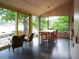 Modern Cabin At Hovekilen With Private Beach - Færvik - 0