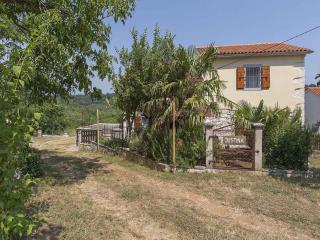 Holiday home in Mali Turini 36021 - 1