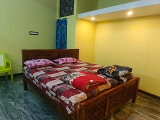 Sri annamalaiyar rooms - Tiruvannāmalai - 8