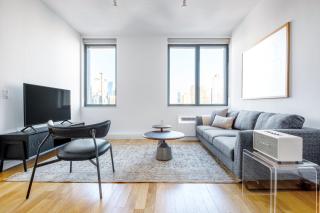 Hells Kitchen 1BR w Doorman nr Central Park NYC-521 - Nova Iorque - 0