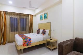 HoTEL SWARNAS - 8