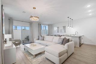 624 Trikomo Drive - Davenport - 6