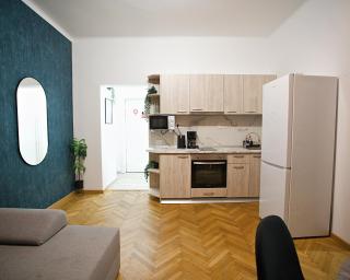 Wonderwall - 1BR Hideaway in Vibrant Piata Romana - Bucharest - 8