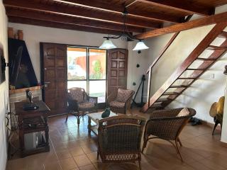 Linda Casa con Quincho Pileta y Playa - Ituzaingó - 1