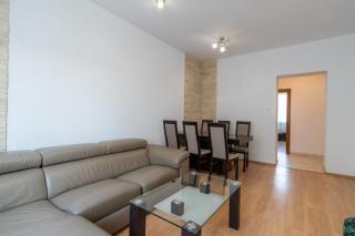 Spodek 2-Bedroom Apartment - Katowice - 0